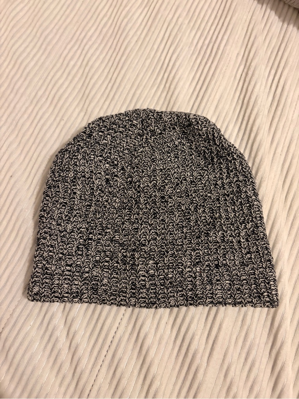 Source Unknown Black & White Marled Knit Beanie